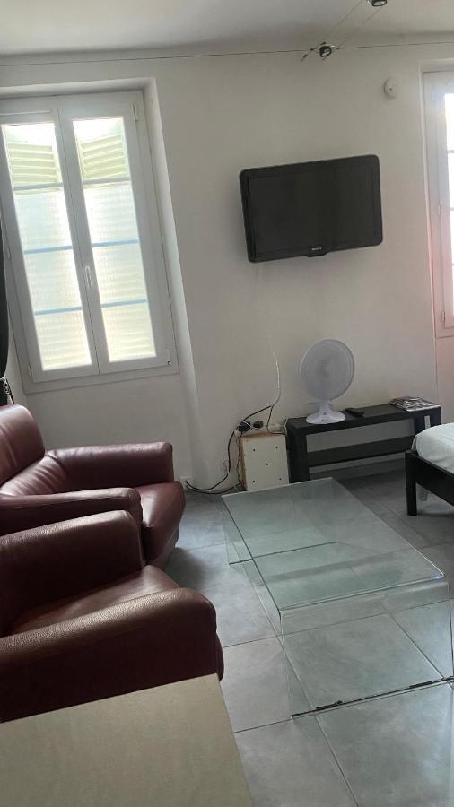Le Suffren, Ventile ,Wifi, A 100 M De La Plage Toulon Exterior photo