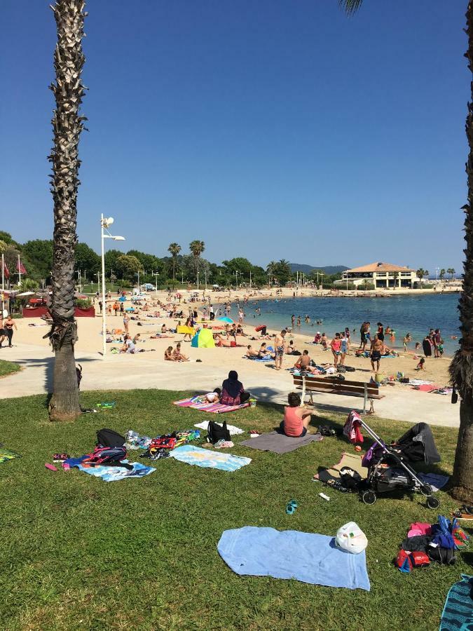 Le Suffren, Ventile ,Wifi, A 100 M De La Plage Toulon Exterior photo